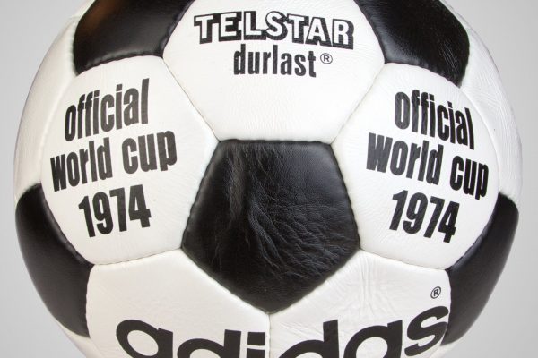 Adidas Telstar Durlast WM Ball 1974